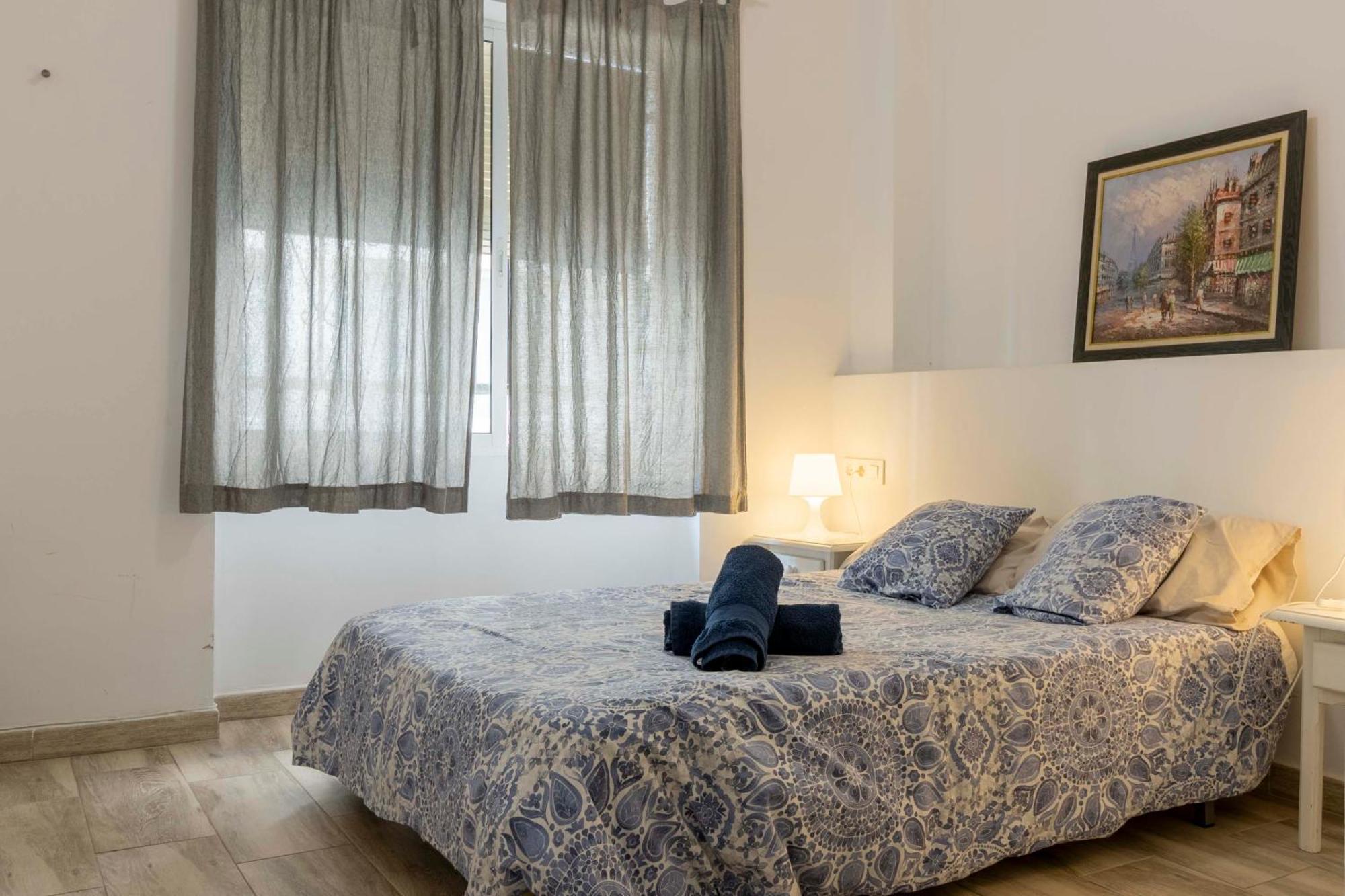 Apartamentos Los Remedios Seville Ngoại thất bức ảnh